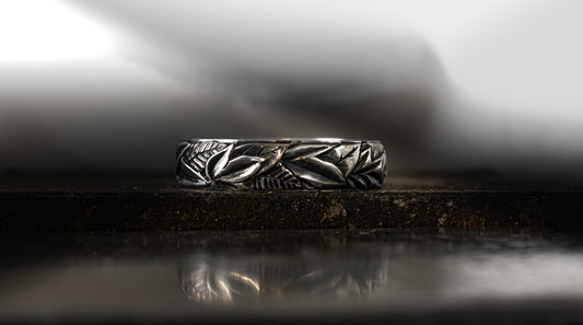 Cintillo de Hojas Afiladas